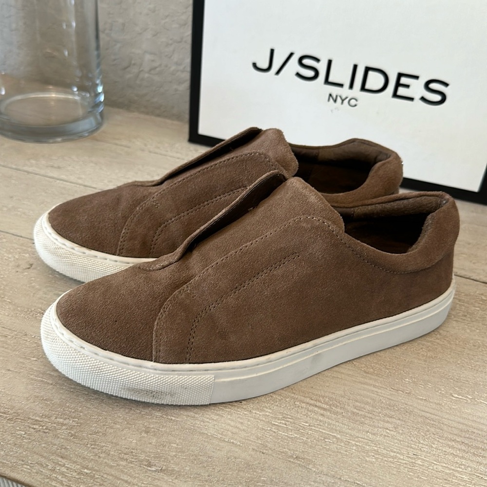 J/SLIDES Taupe Suede Slip-On Luv Sneaker size 9M